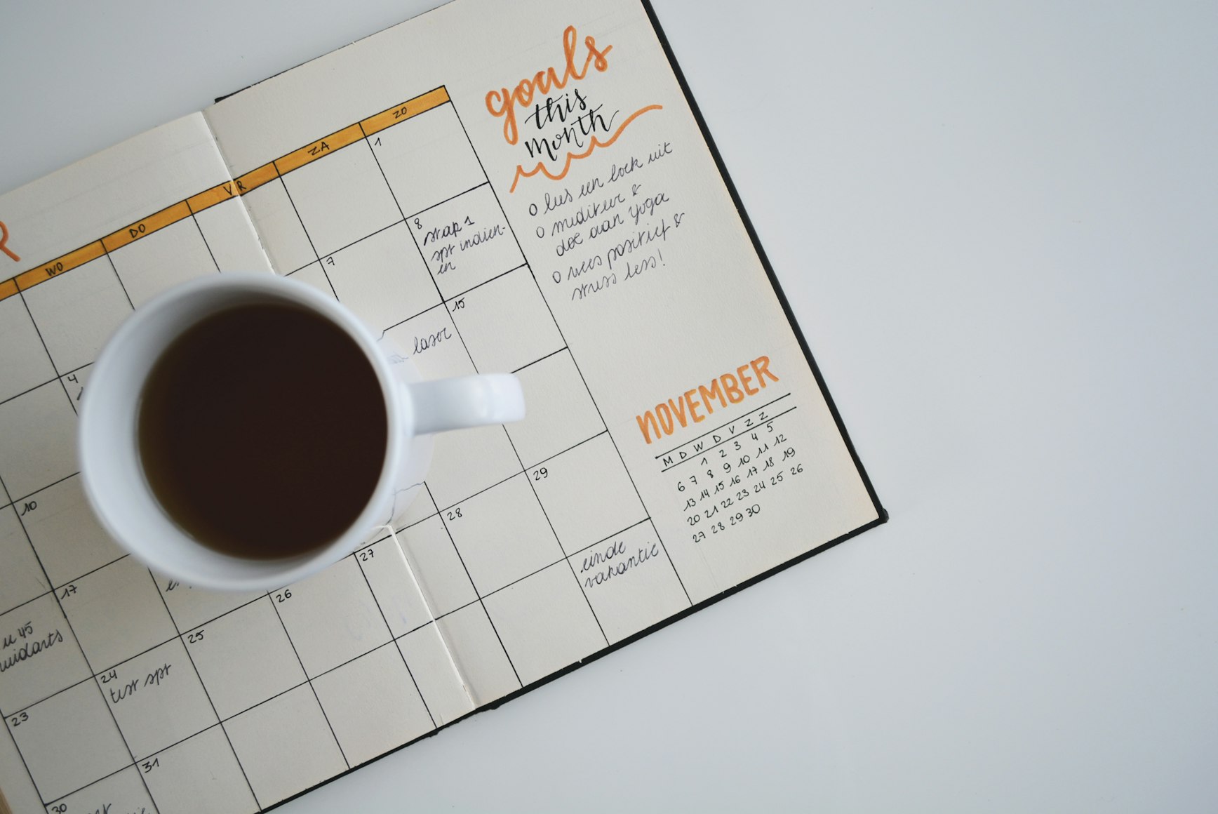 Time blocking calendar example for traveling parents managing remote work